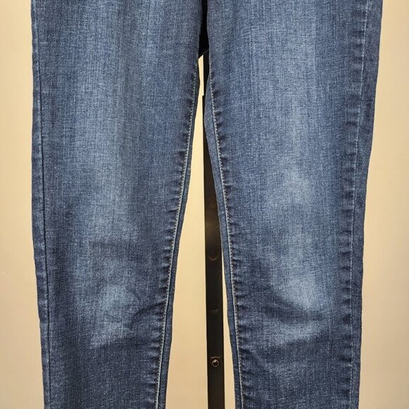 Levi's 720 High Rise Super Skinny Medium Wash Denim Jeans Size 28 - Picture 3 of 10